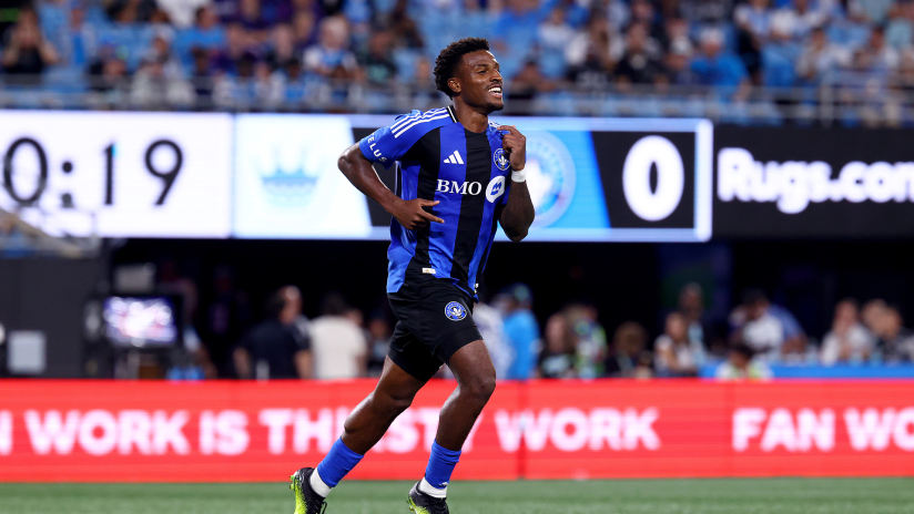 Le CF Montréal surprend le Charlotte FC avec un doublé de Dante Sealy ⚽ Le CF Montréal surprend Charlotte FC 4-1 ! Doublé de Dante Sealy. Les détails de la victoire qui sort le club de la dernière place.