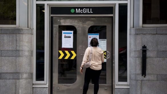 ⚠️ Grève STM : métro et autobus sur horaires réduits ce lundi. Le service adapté est maintenu. Planifiez vos déplacements ! 🚇🚌 #STM #Montréal ➡️ Tous les détails dans le premier commentaire !